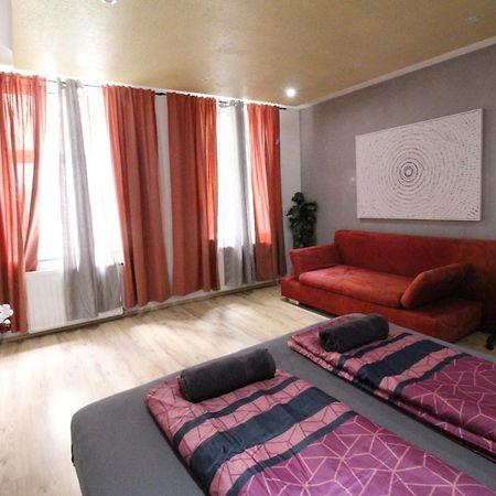 Private Triple Bedroom Rf1 Vienna Exterior photo